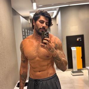 Renan Oliveira é modelo e, atualmente, usa o Instagram para produção de conteúdo