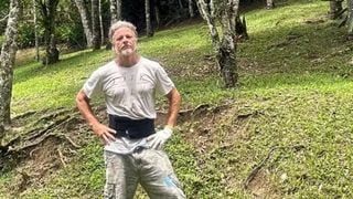 Adeus, Barra da Tijuca: Max em 'Avenida Brasil', Marcello Novaes trocou mansão em bairro nobre do Rio por um sítio isolado com nascente, cachoeira e até oficina. Fotos!