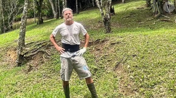 Marcello Novaes trocou mansão em bairro nobre do Rio por um sítio isolado com nascente, cachoeira e até oficina. Fotos!