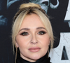 Morte de Hayden Panettiere: médico legista divulga novos detalhes sobre causa da morte da atriz de 'Pânico'. 'A autópsia foi concluída hoje. Durante o exame, não foram encontrados sinais de...'