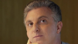 Muito antes da polêmica sobre Bolsa Família: os bastidores dos 14 anos de Luciano Huck em batalha na Justiça para quitar multa ambiental de R$ 40 mil