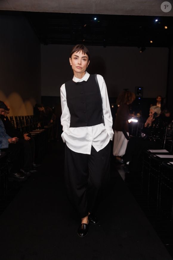 Modelagens oversized, jeans, bonés, moletons e tênis podem representar a terceira força do método, trazendo conforto e praticidade para a produção
