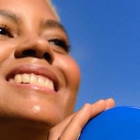 Miriam Arenas, farmacêutica espanhola: 'O creme Nivea da lata azul não serve para o rosto; é um creme superdenso e muito oclusivo, que não foi feito para tratar, mas sim para proteger'