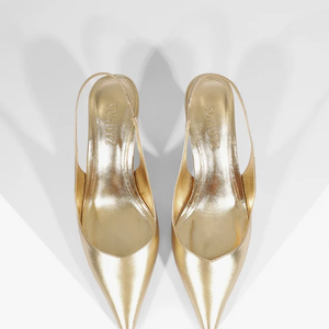 Elegante e confortável, modelo da Schutz traz design que lembra o estilo atemporal de Lady Diana