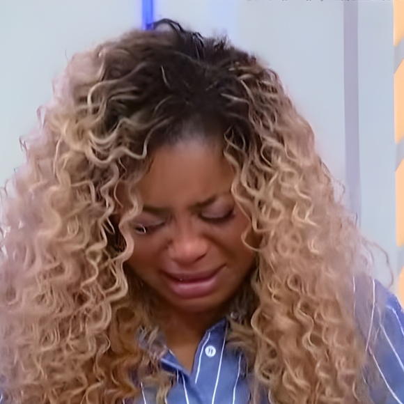 Cariúcha está de férias do 'Fofocalizando', mas pode ficar mais tempo fora do programa do SBT