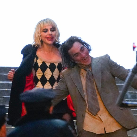 Antes do show, Lady Gaga virou assunto com o filme 'Coringa: Delírio a Dois', que dividiu opiniões do público