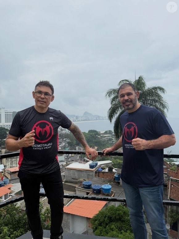 Aos 49 anos, Rodrigo Minotauro se aposentou dos octógonos, mas continua no propósito com o irmão Minotouro de levar o esporte para as periferias