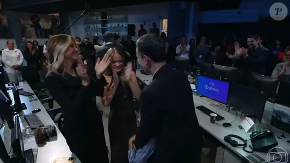 Rafaella Justus e Ticiane Pinheiro apareceram ao vivo no ‘Jornal Nacional’ nesta sexta-feira (31)