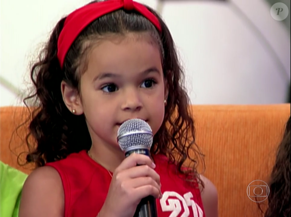 Bruna Marquezine fez sua primeira participação na TV Globo com 'Gente Inocente', em 2000