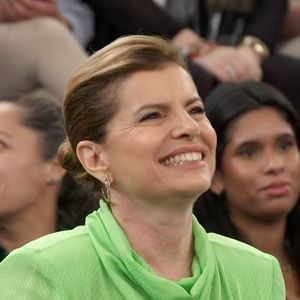 Debora Bloch participou do 'Altas Horas' neste sábado, dia 18 de outubro