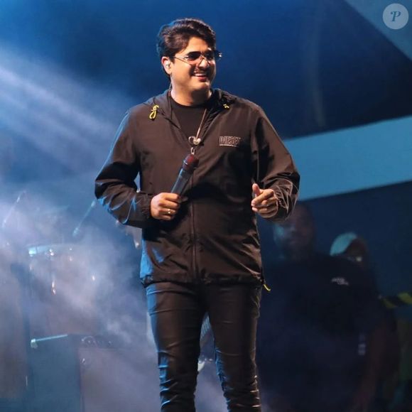 João Lima é cantor de forró