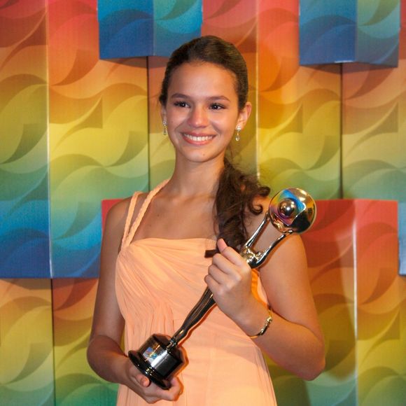 Papel em 'Negócio da China' rendeu o prêmio de Melhor Atriz Mirim no 'Melhores do Ano' para Bruna Marquezine