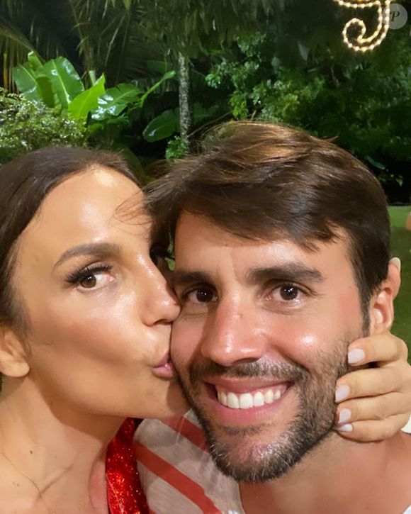 Cady contou que não queria repetir a história dos pais e revelou conversa decisiva com Ivete sobre carreira