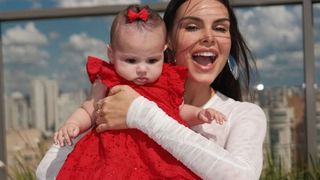 Festa de 1 ano da Helena vem aí! Amanda Kimberlly revela detalhes da comemoração da filha com Neymar