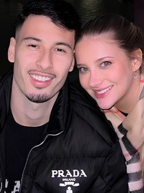 Noiva de Gabriel Martinelli rejeitou ser chamada de 'WAG'? Isabella Rousso quebra silêncio após repercussão: 'Não me comparem com outras mulheres'