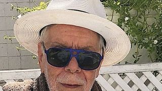 Aos 92 anos e com Doença de Parkinson, Manoel Carlos está 'sob cuidados médicos', revela filha famosa do autor de 'História de Amor': 'Responsabilidade'