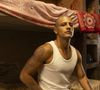 Na série ‘Tremembé’, Cristian Cravinhos (Kelner Macêdo) vive um romance gay e é retratado como um homem que gosta de usar calcinha