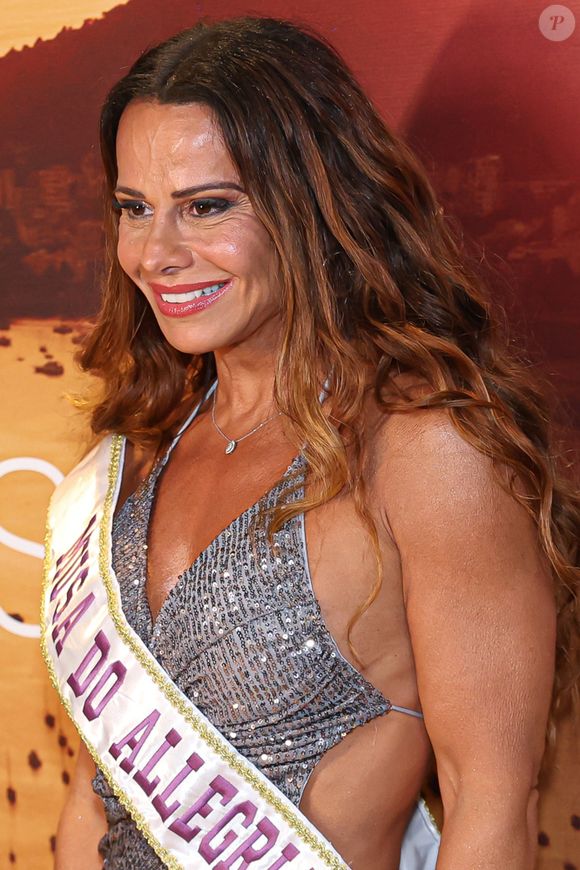 Viviane Araujo já deixou bem evidente que não pretende estreitar laços com o ex-marido após o fim da trama