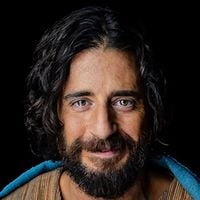 Desempregado e profundamente endividado: Jonathan Roumie viveu 'milagre' antes de interpretar Jesus em 'The Chosen'. 'Foi surreal e estranho'