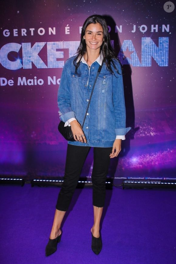 Carol Ribeiro, ex-MTV, com esclerose múltipla: modelo passou por bateria de exames para se chegar ao diagnóstico