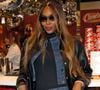 Naomi Campbell é o centro de uma polêmica envolvendo a Fashion for Relief, instituição beneficente fundada pela modelo em 2005 para arrecadar dinheiro para causas humanitárias