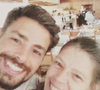 Cauã Reymond contou que sofreu preconceito durante a infância e a adolescência pelo fato de sua mãe viver com HIV.