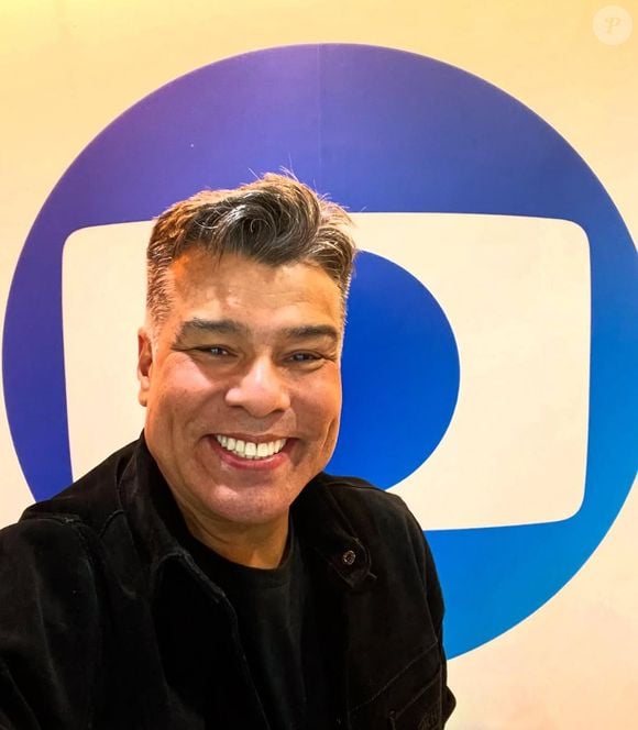 O ator Maurício Mattar está com 61 anos.