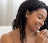 O diretor da Maison Eduardo Sánchez afirma que ordem tradicional dos produtos na lavagem do cabelo foi estabelecida por um motivo e recomenda usar o condicionador depois do shampoo, como sempre fizemos