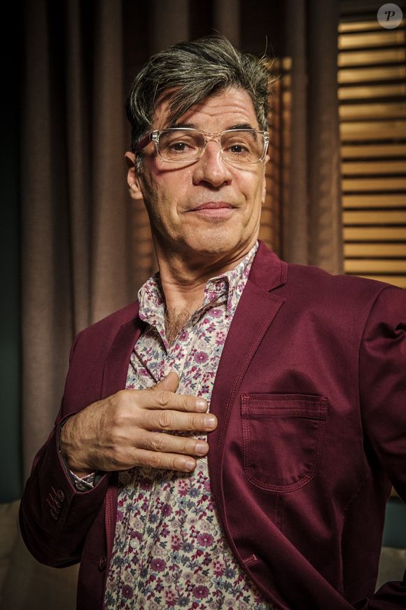 Teo Pereira (Paulo Betti) também vai surgir na novela Três Graças' após a participação de Crô