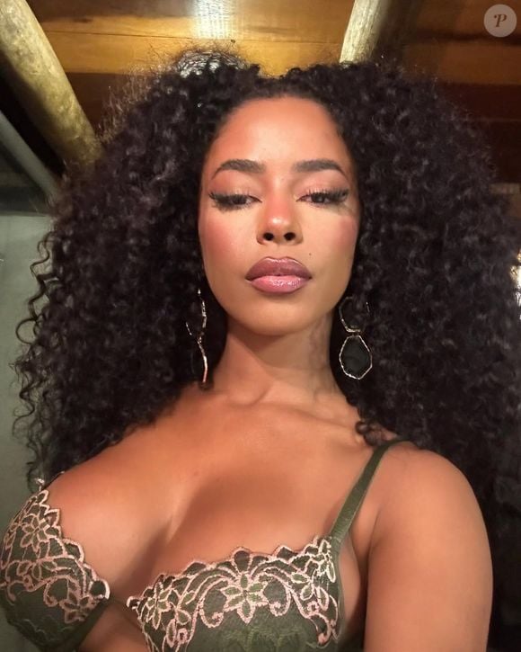 Lorena Maria começou a namorar MC Daniel em abril de 2024, há pouco mais de um ano