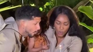 Após separação polêmica, Iza e Yuri Lima surgem juntos e combinam looks no aniversário da filha. Veja fotos da festa de 1 ano de Nala