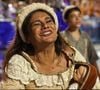 Dira Paes emociona carnaval na Sapucaí como Dona Lindu, mãe de Lula