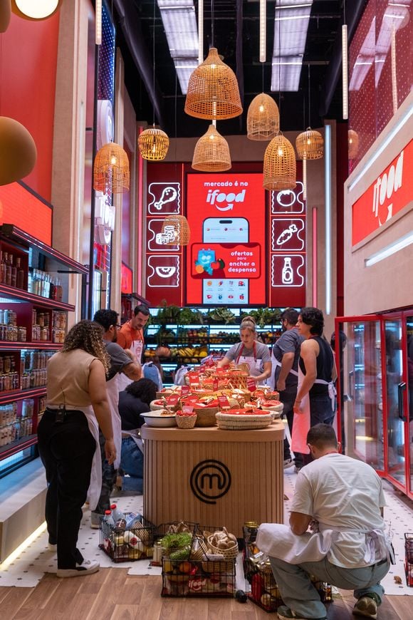 Lucas foi eliminado em novo episódio do 'MasterChef Brasil'