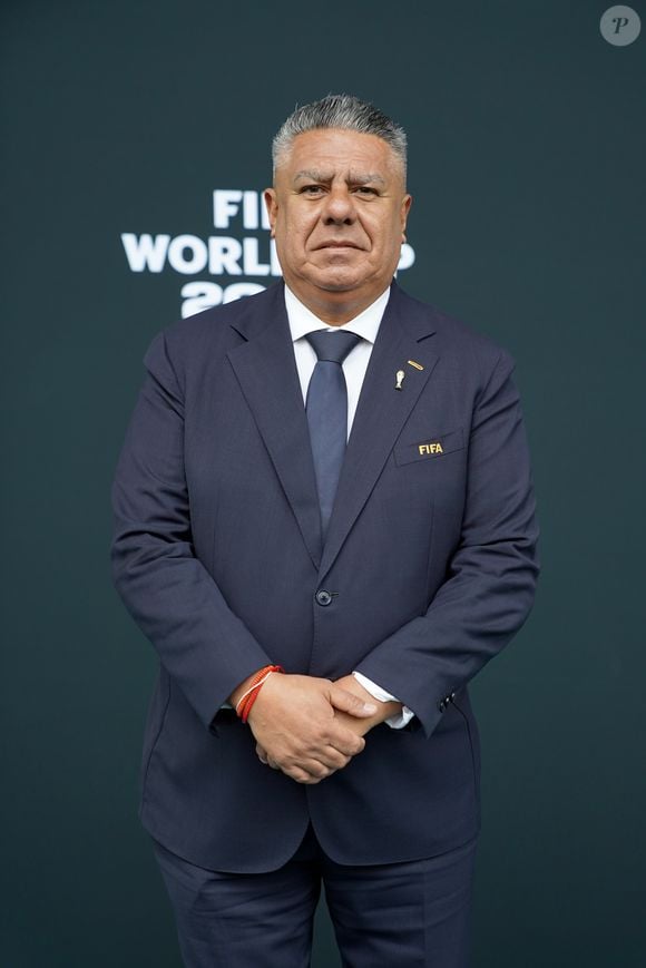De acordo com o La Nación, documentos analisados indicam que a empresa TourProdEnter LLC administrou pelo menos US$ 260 milhões em receitas internacionais da AFA durante a gestão de Claudio 'Chiqui' Tapia à frente da entidade