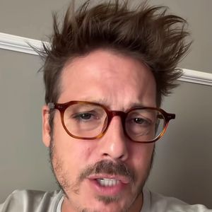 Segundo Fábio Porchat, o perfil foi retirado do ar pela Meta sem justificativa apresentada naquele momento. O humorista afirmou que o vídeo reunia informações que já haviam sido divulgadas pela imprensa.