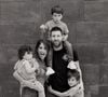 No aniversário de 39 anos de Messi, Antonela abriu um álbum de fotos íntimas e revelou momentos raros do craque argentino ao lado dos filhos