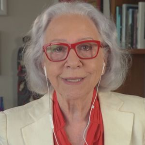 Fernanda Montenegro está com 95 anos, mas não deixa a idade a impedir de cuidar da saúde