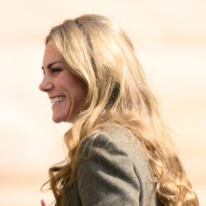 Kate Middleton passou por tratamento de câncer e, por isso, muitos internautas opinam sobre uso de peruca