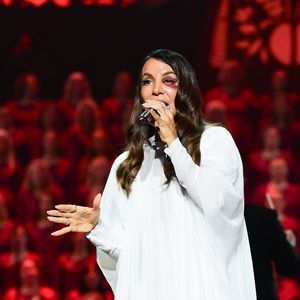 Ivete Sangalo não revelou o motivo da operação e nem se tem relação com o mal-estar e o acidente doméstico da semana passada