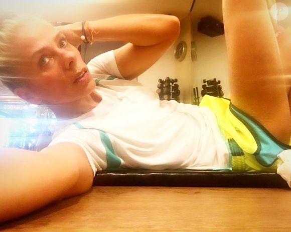 Adriane Galisteu: o segredo de sua longevidade está na constância da prática de exercícios