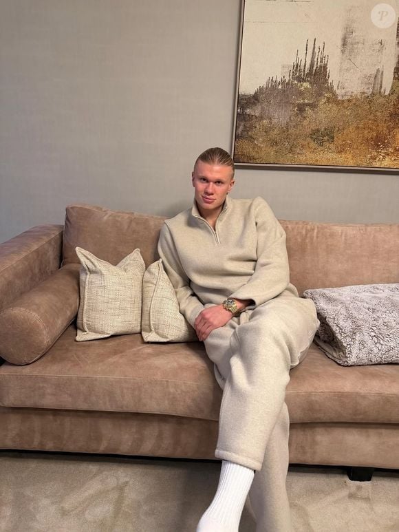 Nas redes sociais de Erling Haaland é possível ver alguns ambientes da sua residência