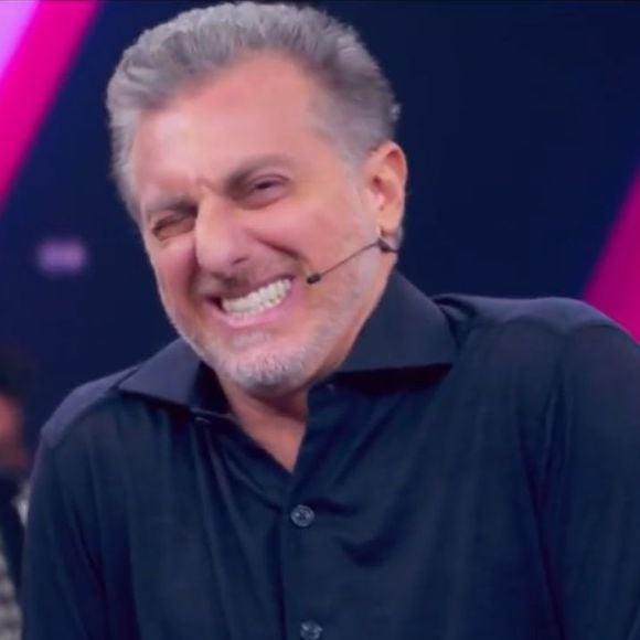 Zezé Di Camargo deixou Luciano Huck aflito ao descrever o procedimento
