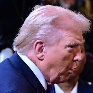 Após ameaçar destruir uma civilização inteira, Donald Trump recua e anuncia cessar-fogo de duas semanas em meio à pressão internacional