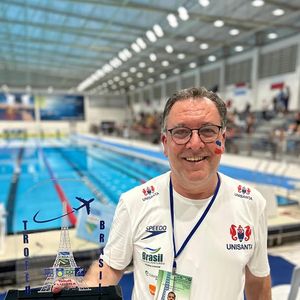 Presidente do Santos foi detonado por antecipar a informação. Torcedores defenderam que o anúncio deveria vir do perfil oficial do clube ou do próprio Neymar