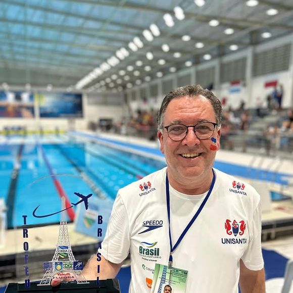 Presidente do Santos foi detonado por antecipar a informação. Torcedores defenderam que o anúncio deveria vir do perfil oficial do clube ou do próprio Neymar