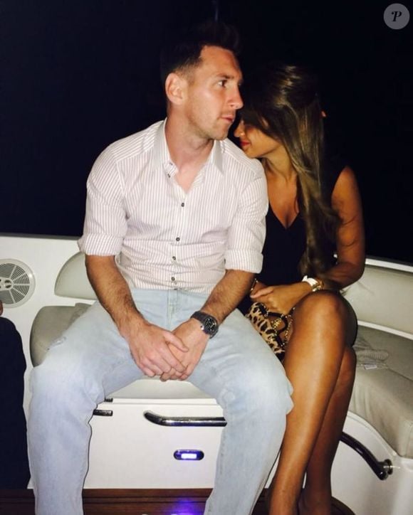 Juntos há mais de 17 anos, Antonela Roccuzzo e Lionel Messi celebraram mais um aniversário do jogador cercados pelo carinho da família