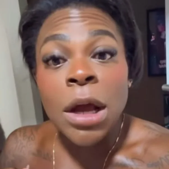 Jojo Todynho, revoltada, pede para não ser mais abordada por vendedores de rua e web detona: 'A soberba precede a queda'