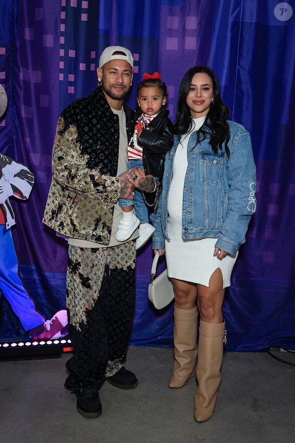 Juntos desde 2021, Neymar e Bruna Biancardi já se envolveram em diversas polêmicas na vida pessoal