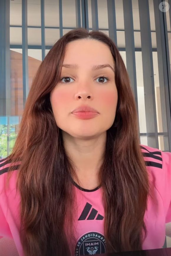 Juliette explicou que pediu à mulher que a filmou para apagar as imagens