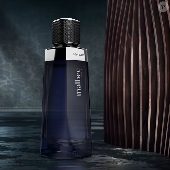 A combinação de notas aquáticas, âmbar e musk faz do Malbec Noir uma fragrância sofisticada e com clima noturno